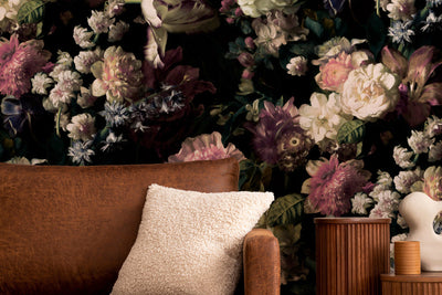 Decorating with Moody Wallpapers for Winter